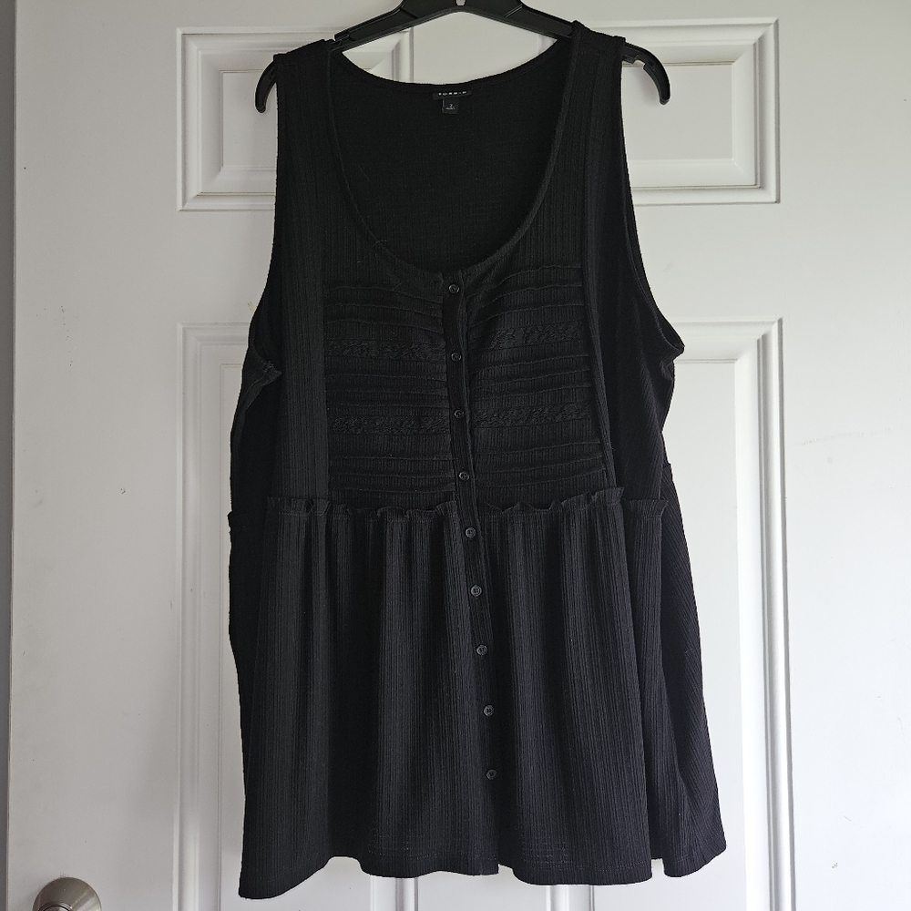 Torrid Black Ruffle Accent Buttoned Tank Top